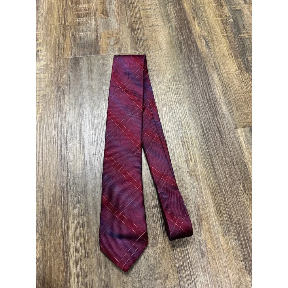 Saks Fifth Avenue RED Mens Silk Tie Burgundy‎ Purple Plaid Check Made in Italy